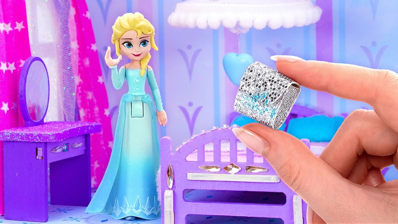 Winter Queen Frozen Crafts! ❄️👑 DIY Makeup, Outfits, and Mini House Makeover