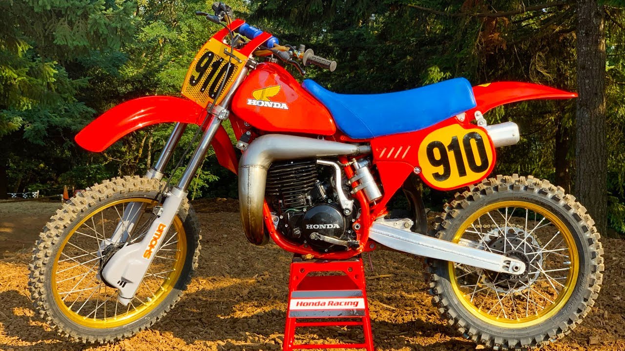 1983 Honda CR480 Two Stroke Wide Open! - Dirt Bike Magazine