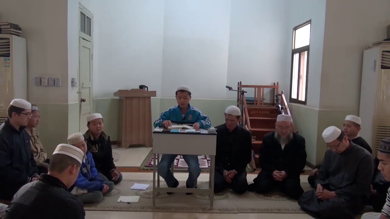 Chinese Young Hafiz Recites the Qur'an Beautifully