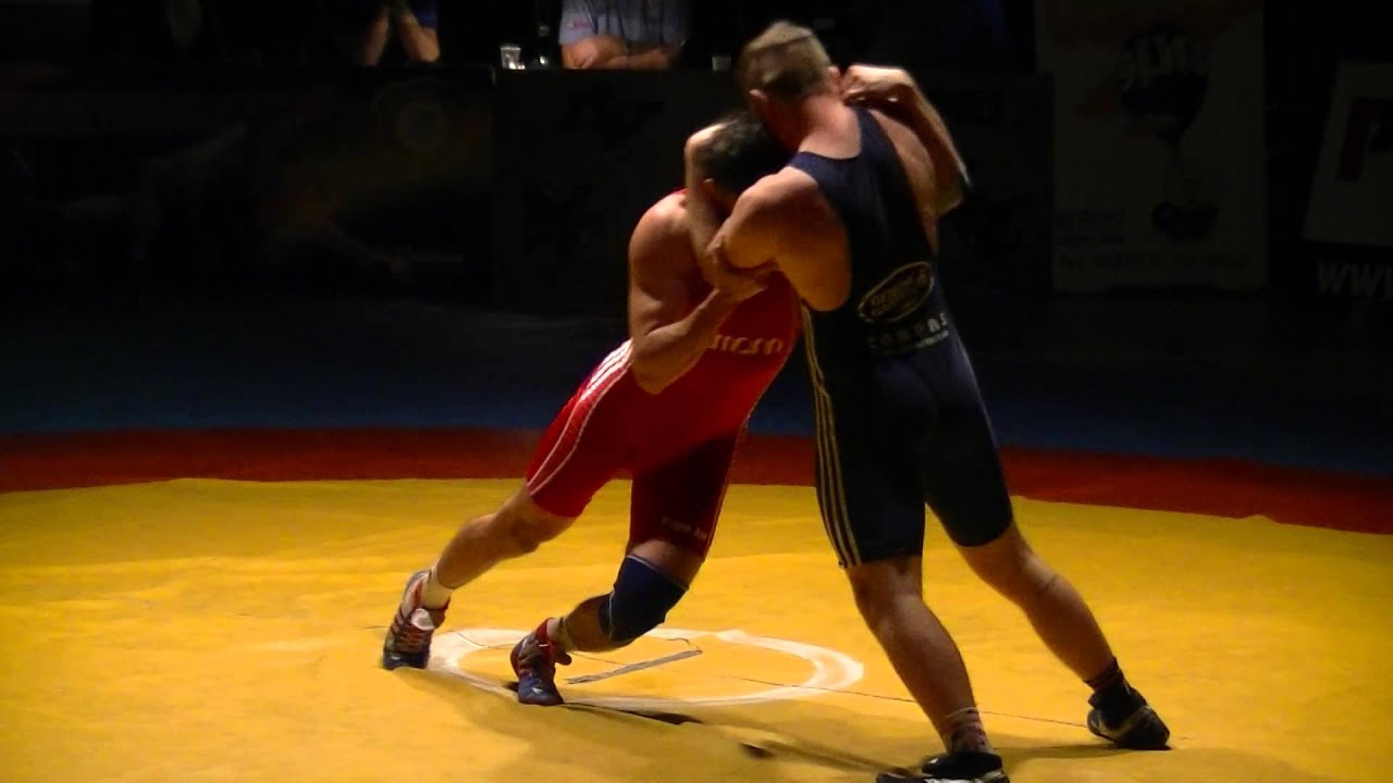Ringen 2. BL Aue-L&uuml;btheen Robert Olle - Sebastian Otto 86 kg FR