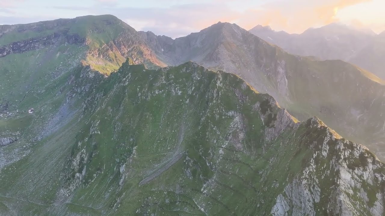 Transfagarasan filmat din drona, peisaje inedite din munții Fagaras