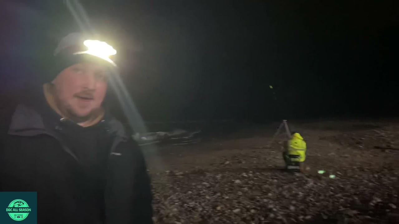 fishing Marsden beach at night