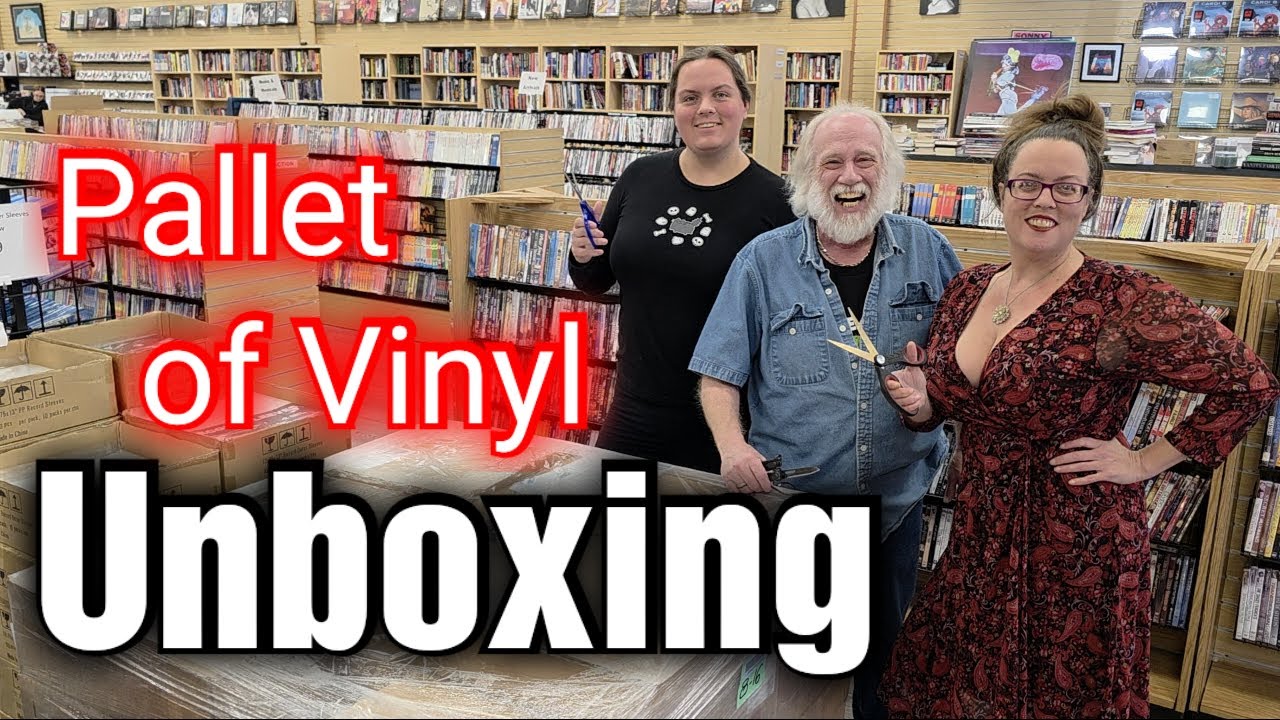Pallet of Happiness &ndash; Vinyl Record Unboxing Time!