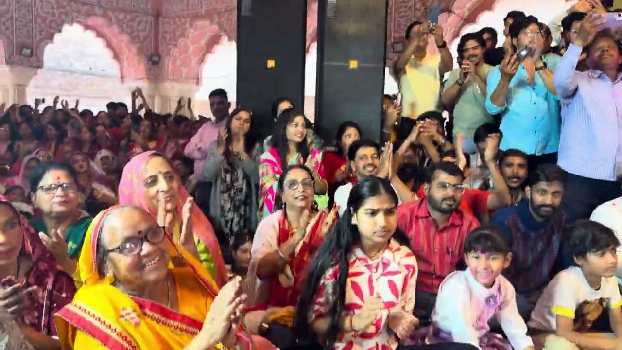 SHREE RADHETHAKUR JI MHARO GOVINDA MHARO JAIPUR 