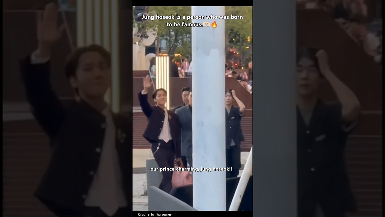 Hobi on LV fashion show🫠 our prince charming, jung hoseok!!🤌🏻 #jhope_killinitgirl #trending #shorts