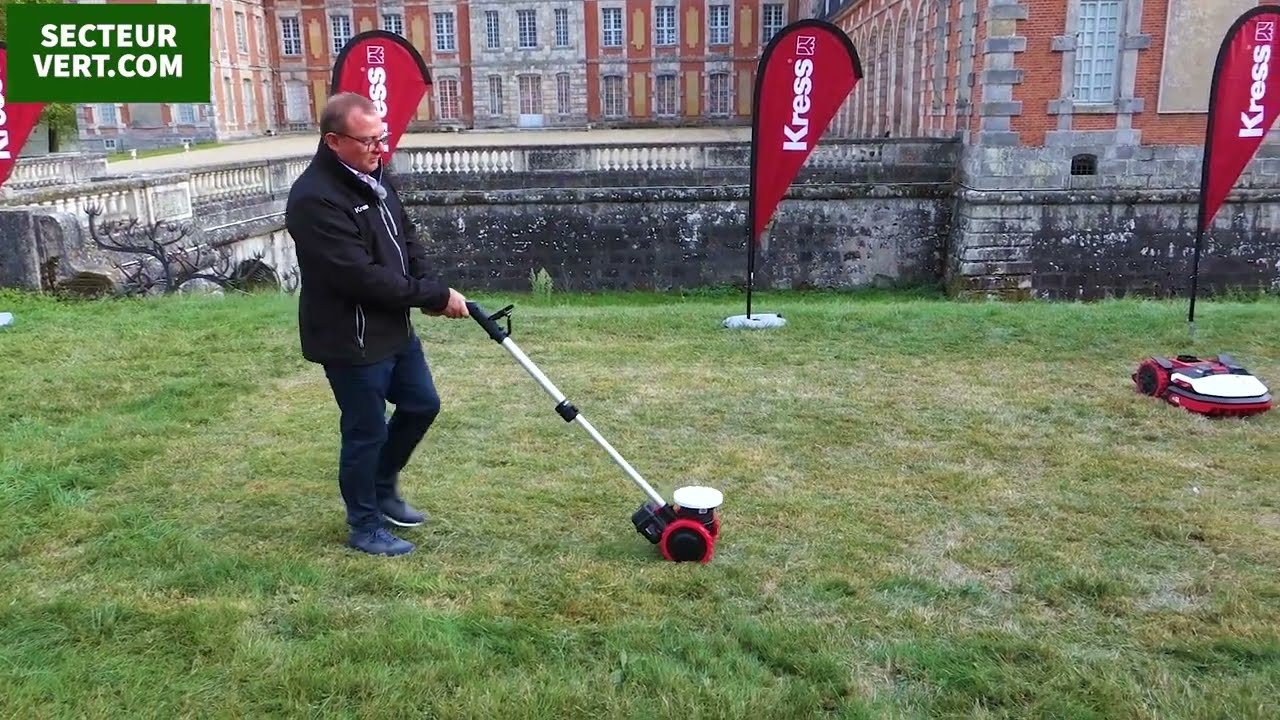 KRESS FRANCE : DIDIER MURARO RESPONSABLE TECHNIQUE «RTK» nouveau robot tondeuse RTKn à Salonvert