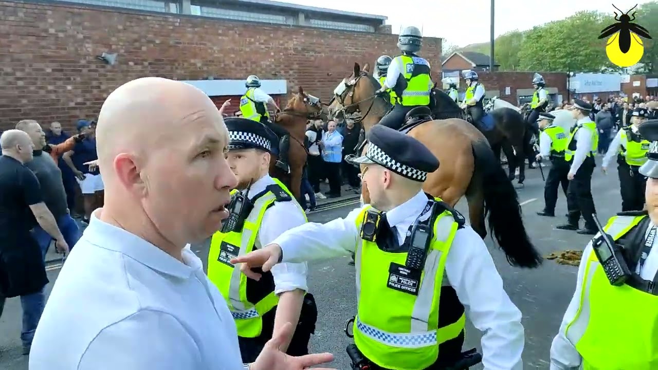 Police vs Fans after match Crystal Palace - West Ham 29.04.23