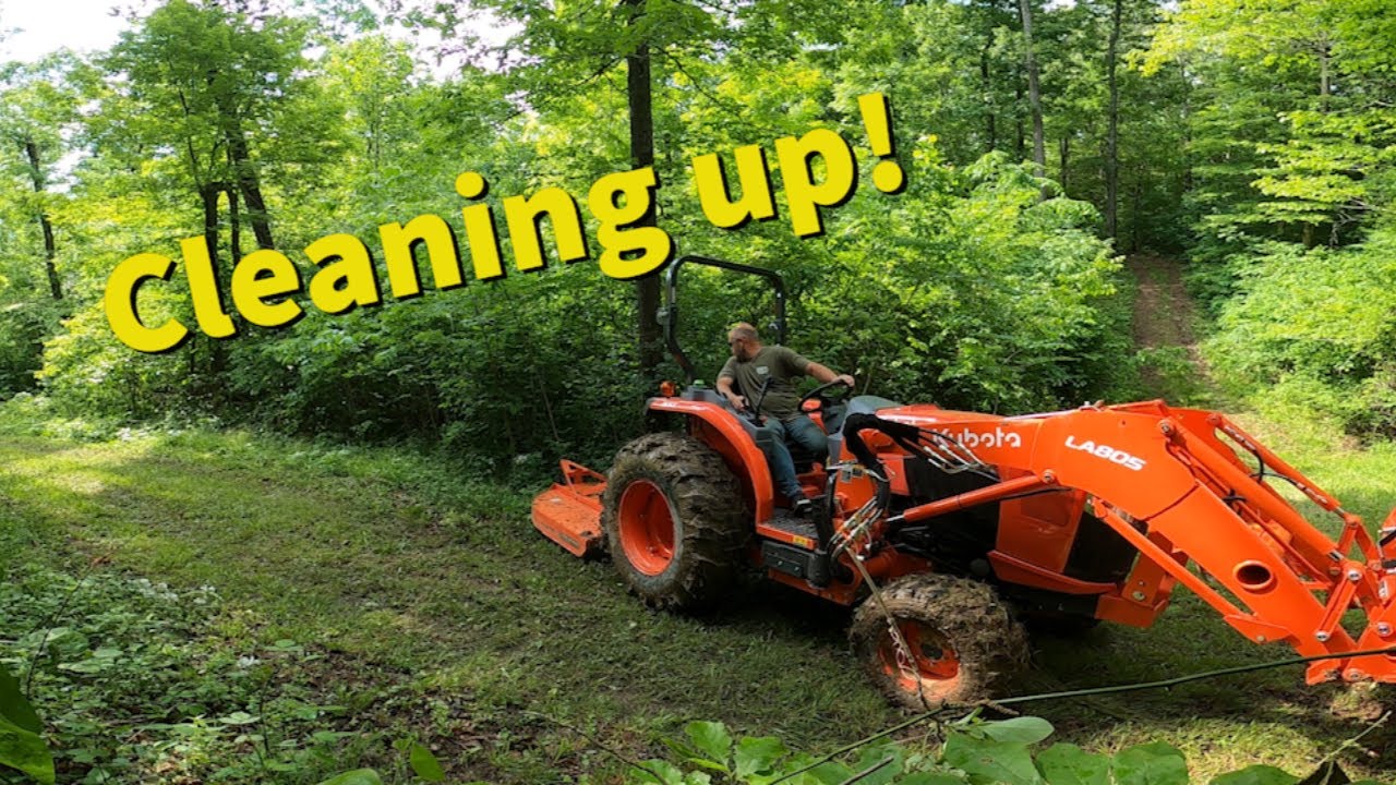Cleaning up the woods with the kubota l4060le!