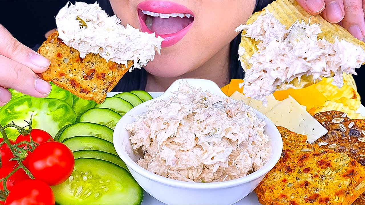 ASMR TUNA CHEESE CRISPS CRACKERS & VEGGIE PLATTER #asmr #mukbang #food