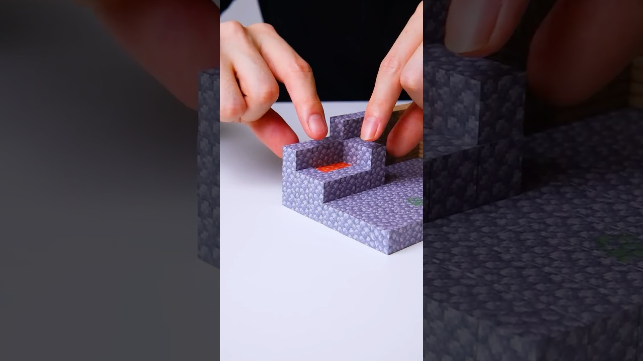 Minecraft Blacksmith / Magnetic Papercraft  #shorts