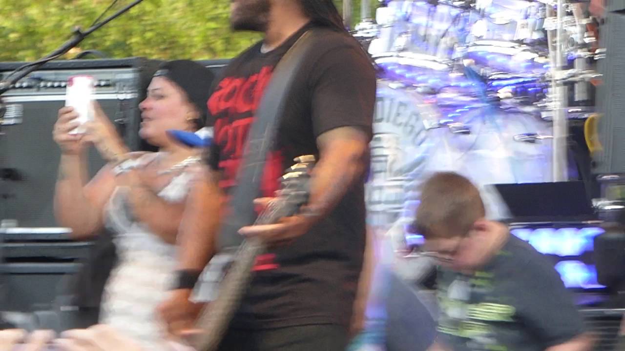 P.O.D. - Youth Of The Nation LIVE River City Rockfest San Antonio 5/29/16