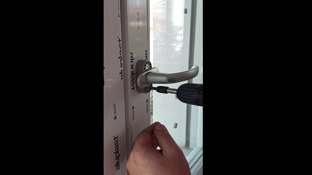 Sostituzione di un vecchio infisso in legno