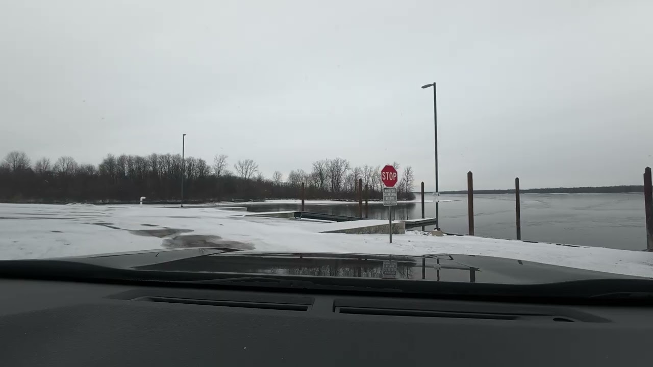 WEEKEND ADVENTURE - Alum Creek Marina to Evans Farms in the SNOW #snow #drive #pov #travel #weekend