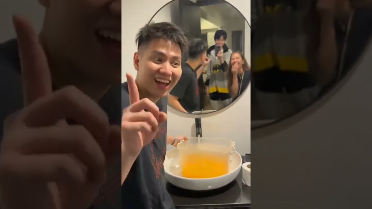 MEKUS MEKUS LANG HAHAH