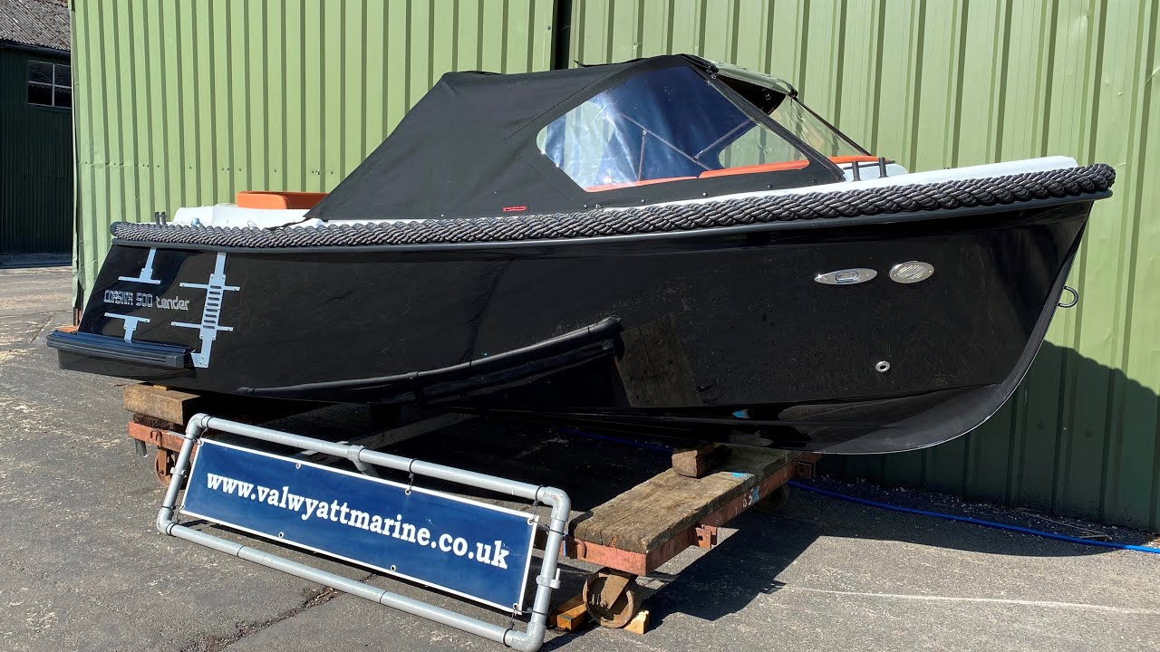 Corsiva 500 Tender Walk Round