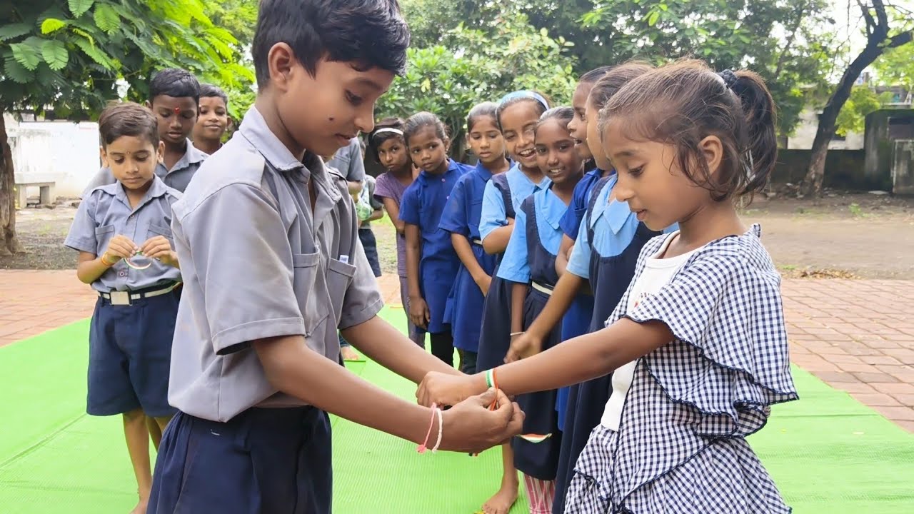 रक्षाबंधन व तिरंगा बंधन...हर घर तिरंगा