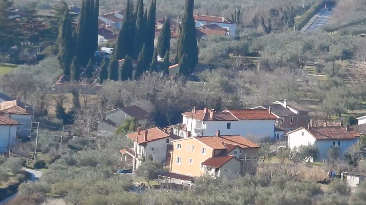 The Gulf of Koper ( Koper Bay ),Dekani village (Dog village)