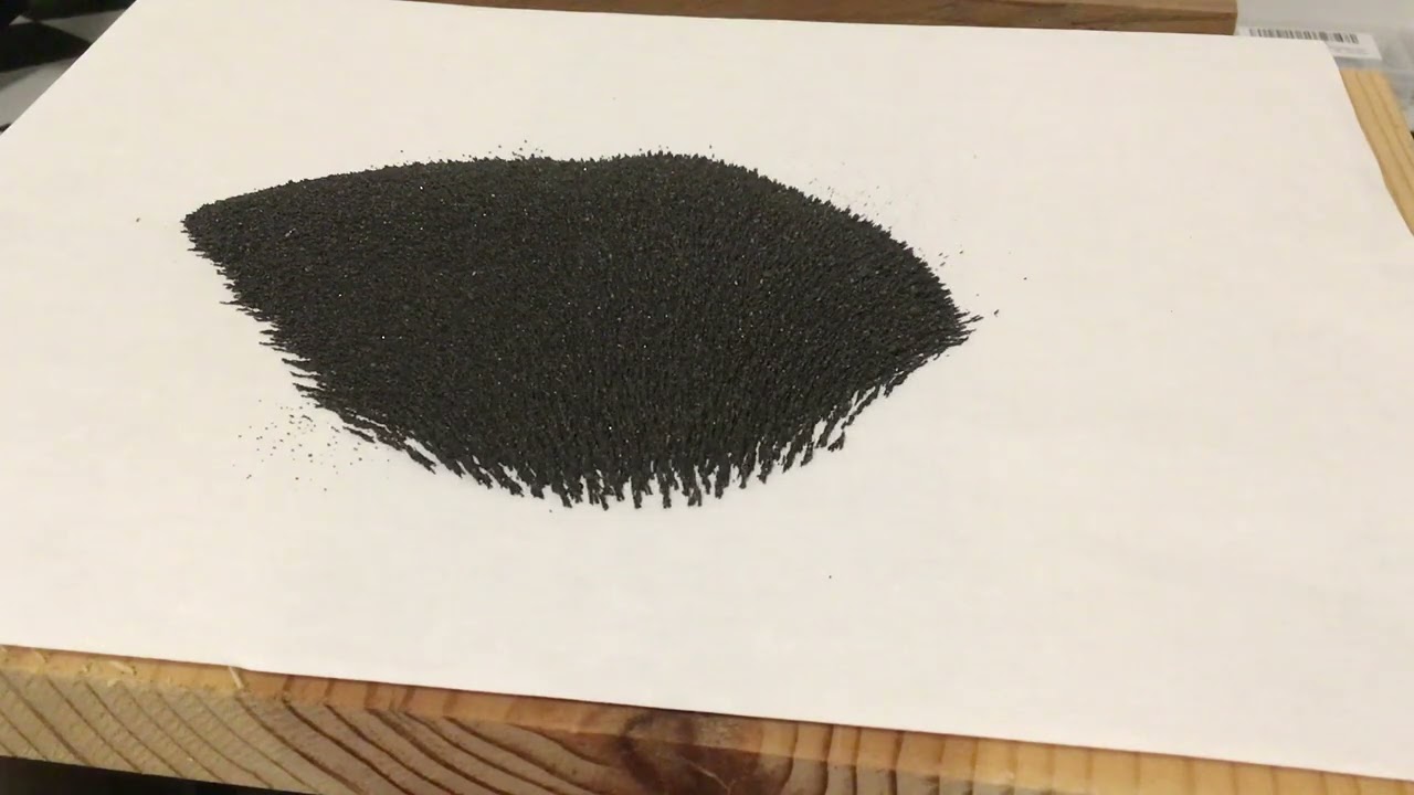 Lodestone feeding magnetic sand vs pure magnetite