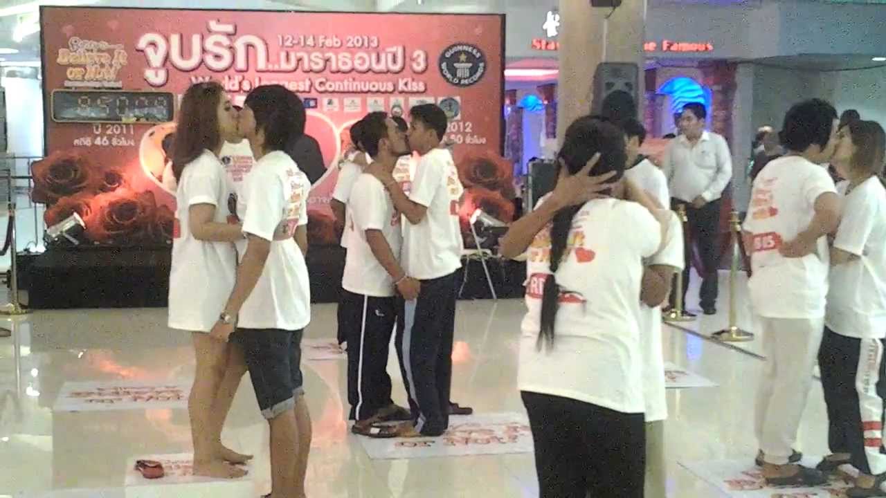 Gara bacio più lungo del mondo Pattaya Thailandia S. Valentino  2013