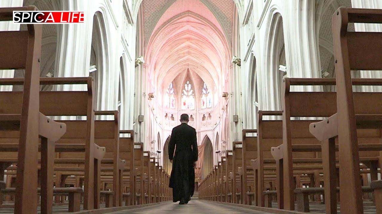 Scandale à l'église : le vol du curé
