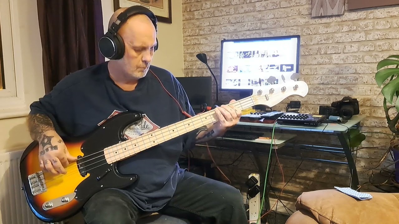Darts , Duke of Earl , Bass Cover