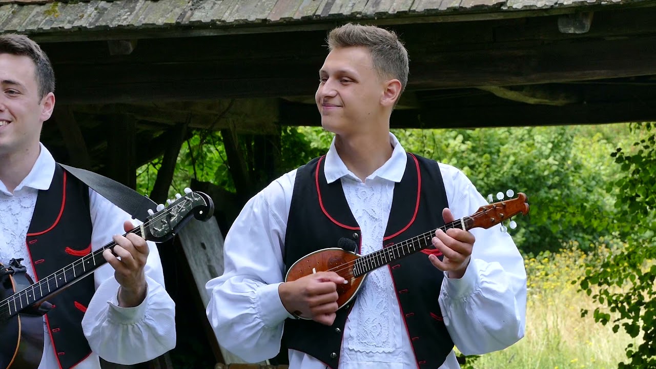 Tropača i druge teme iz Prigorja - Tamburaški orkestar Folklornog ansambla SKUD-a Ivan Goran Kovačić