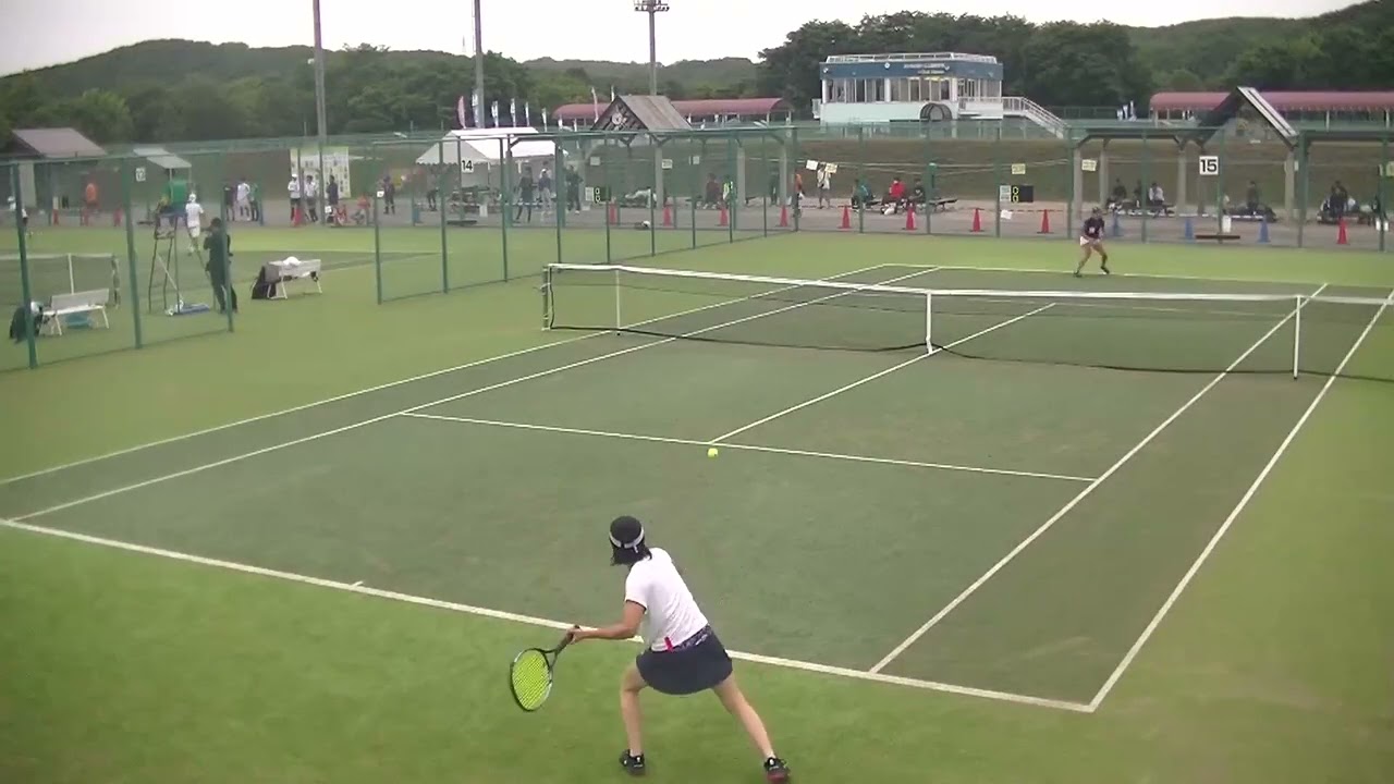 2023年IH テニス女子 シングルス 準決勝 千葉陽葵大商学園・大阪 x 新井愛梨同志社国際・京都