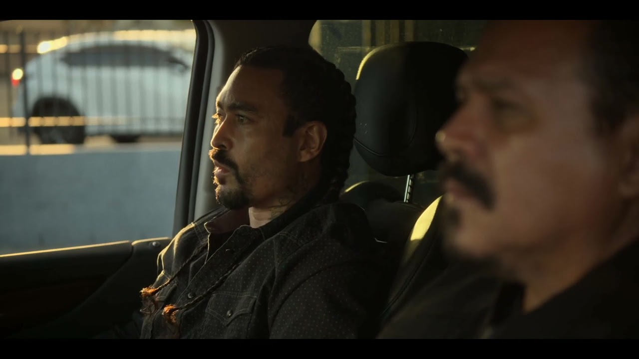 Mayans MC 3x10 Alvarez shows where his loyalties lie
