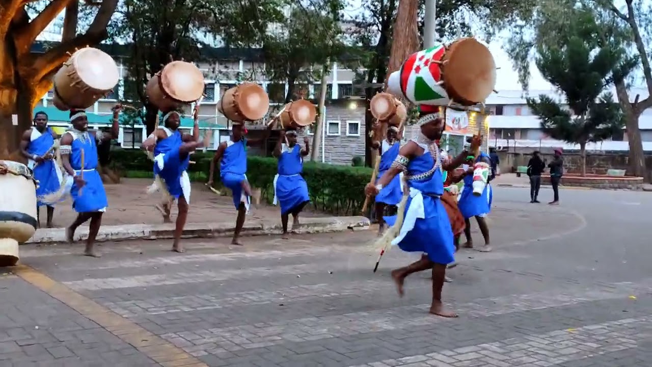 Burundi Drums 
