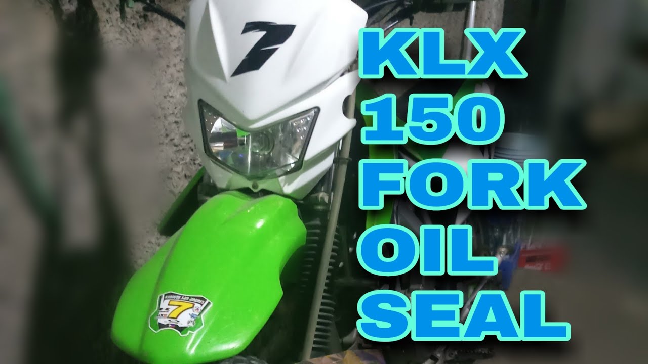 KLX 150 fork oil seal replacement | Fork disassembly | Fork rebuild
