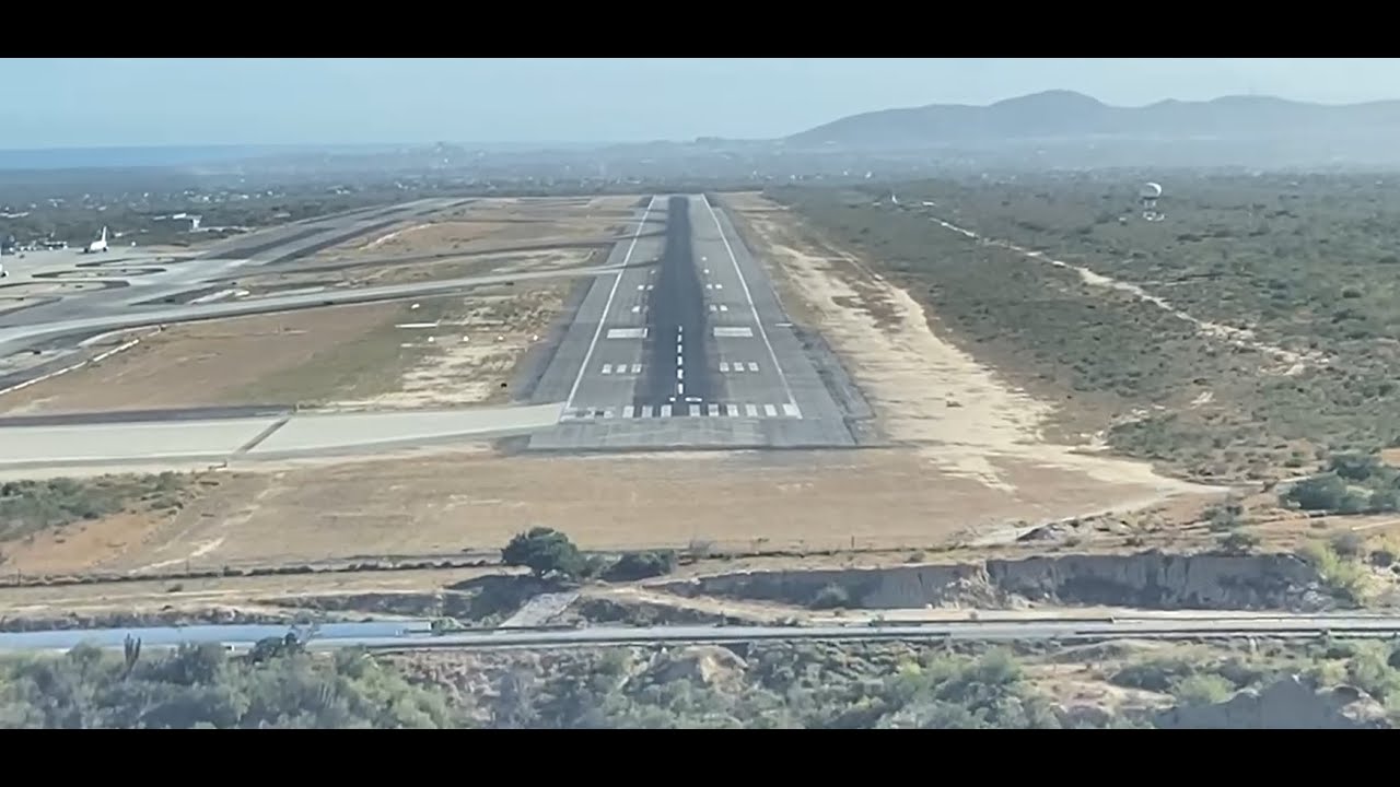 Real Pilot View Landings With Gulfstream IV at CABO SAN LUCAS and ASPEN, Colorada