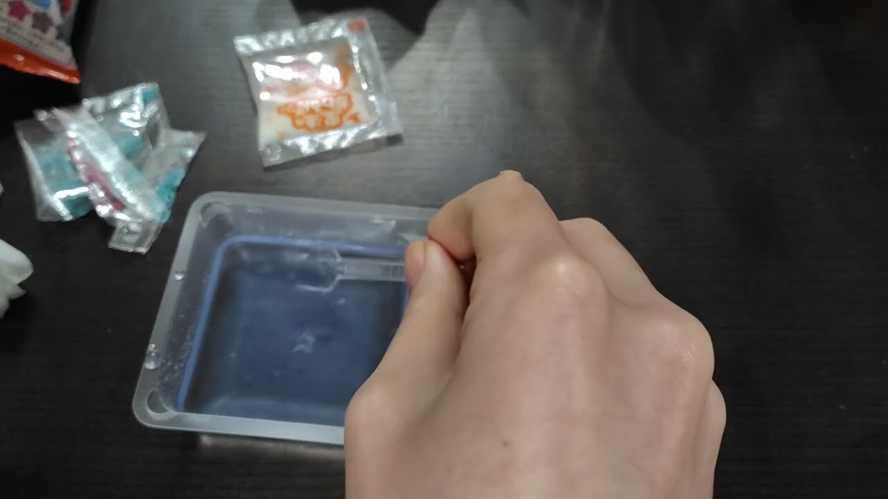 魔法のかわるんゼリーを作ってみた。
