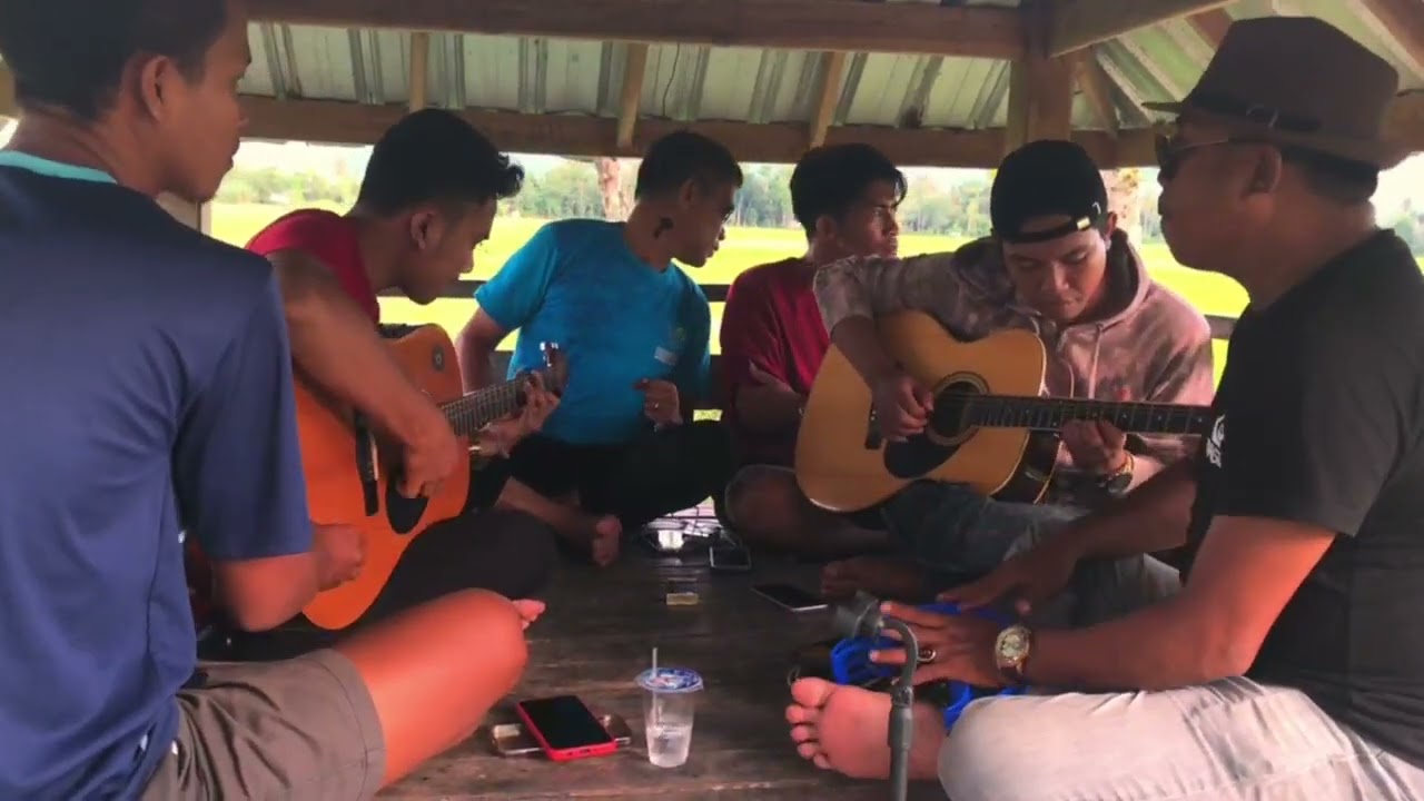 MONUMEN NGALI JADI SAKSI ( Mega Mustika feat Klise Bima) cover Junior Dompu feat Klise Bima