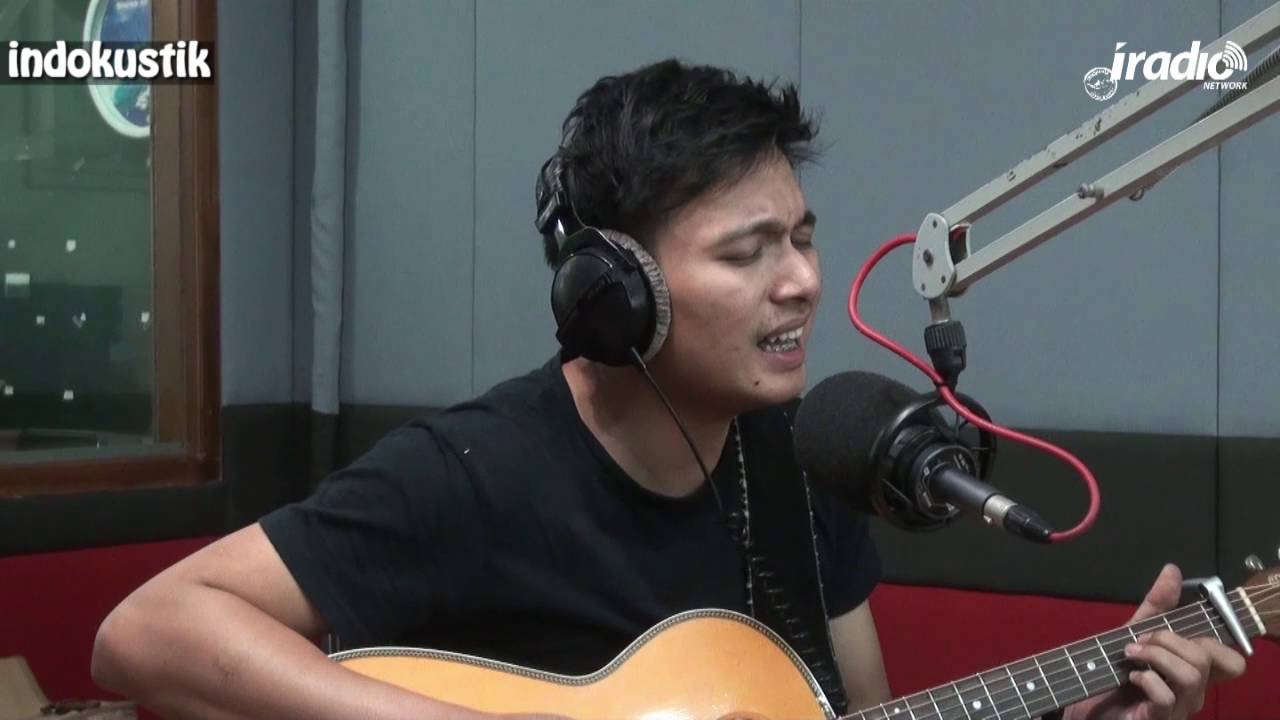 #IndoKustik Rendy Pandugo - Cinta Kan Membawamu (Cover Dewa 19)