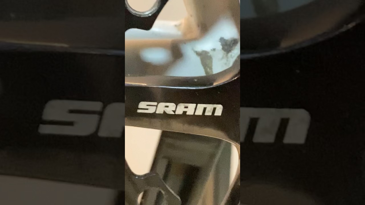 Bike fixa, com pneus novos e pinhao novo - Sram Omnium - Rela&ccedil;&atilde;o 48x16 - Corrente KMC - Sou expresso