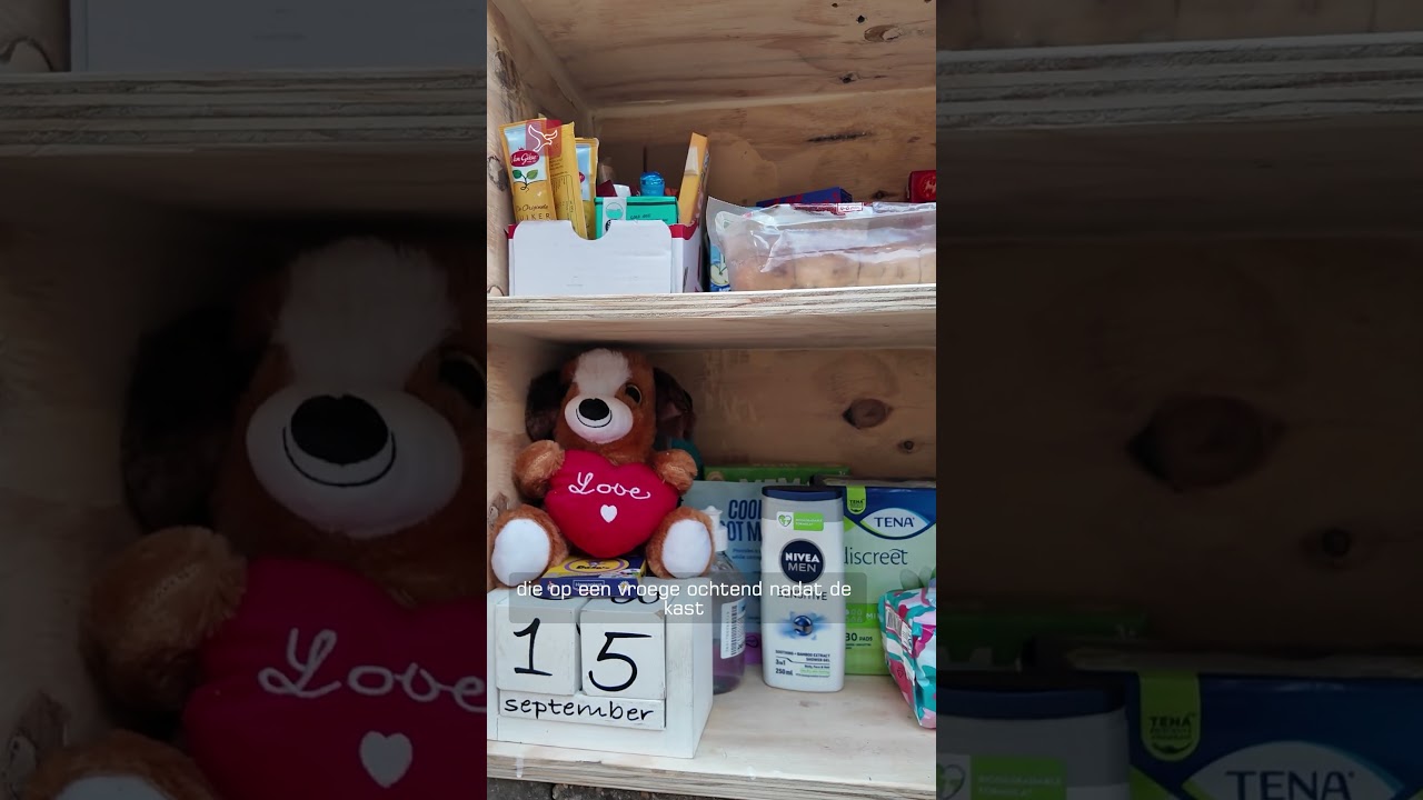 Het boodschappenkastje van Firazia wordt leeggehaald