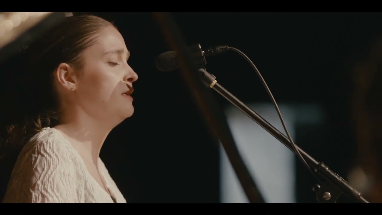 Bríd Óg Ní Mháille - Seamus & Caoimhe Uí Fhlatharta and Ryan Molloy