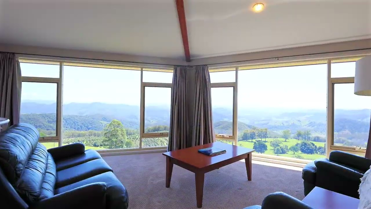933 Innes View Road