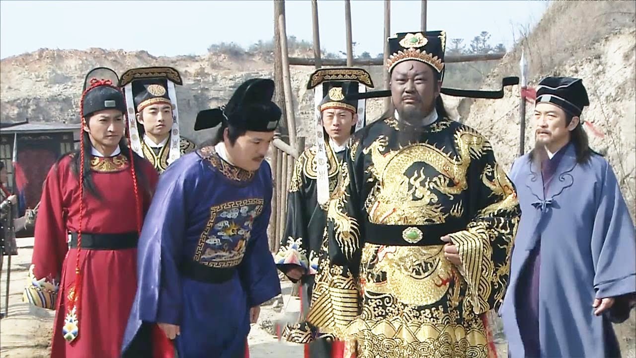 包拯將假幣案幫兇逮捕歸案，沒成想又是龐太師的親戚，這下梁子更大了！🔥Movie