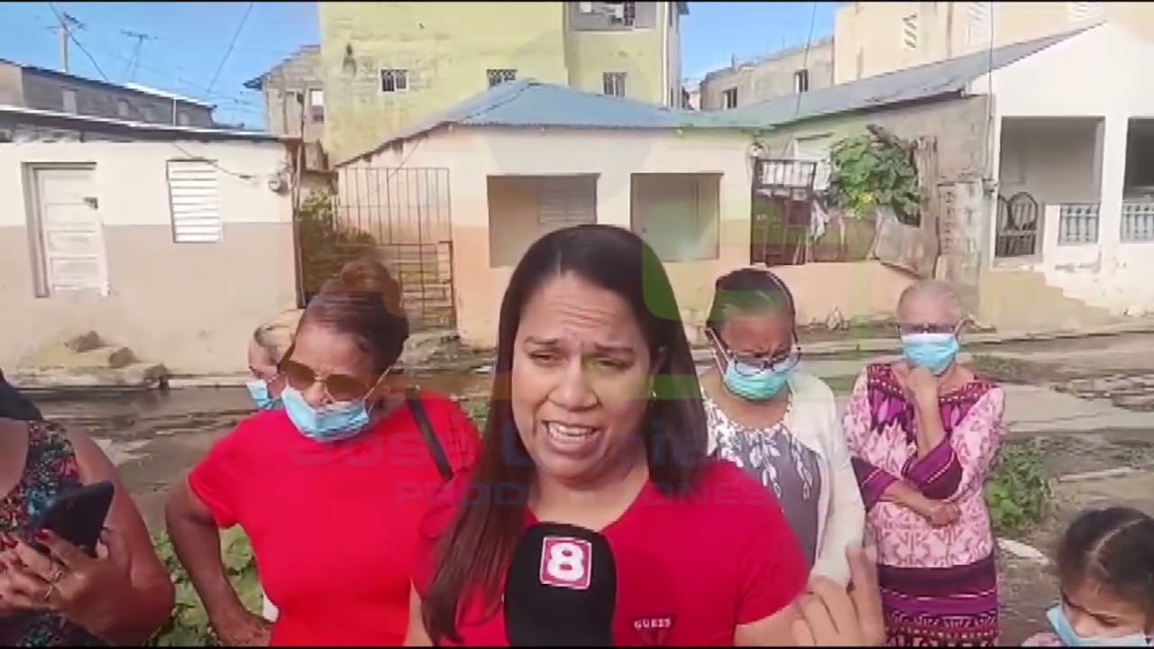 Protestan los comunitarios de Monterrico, Santiago; exigen agua potable