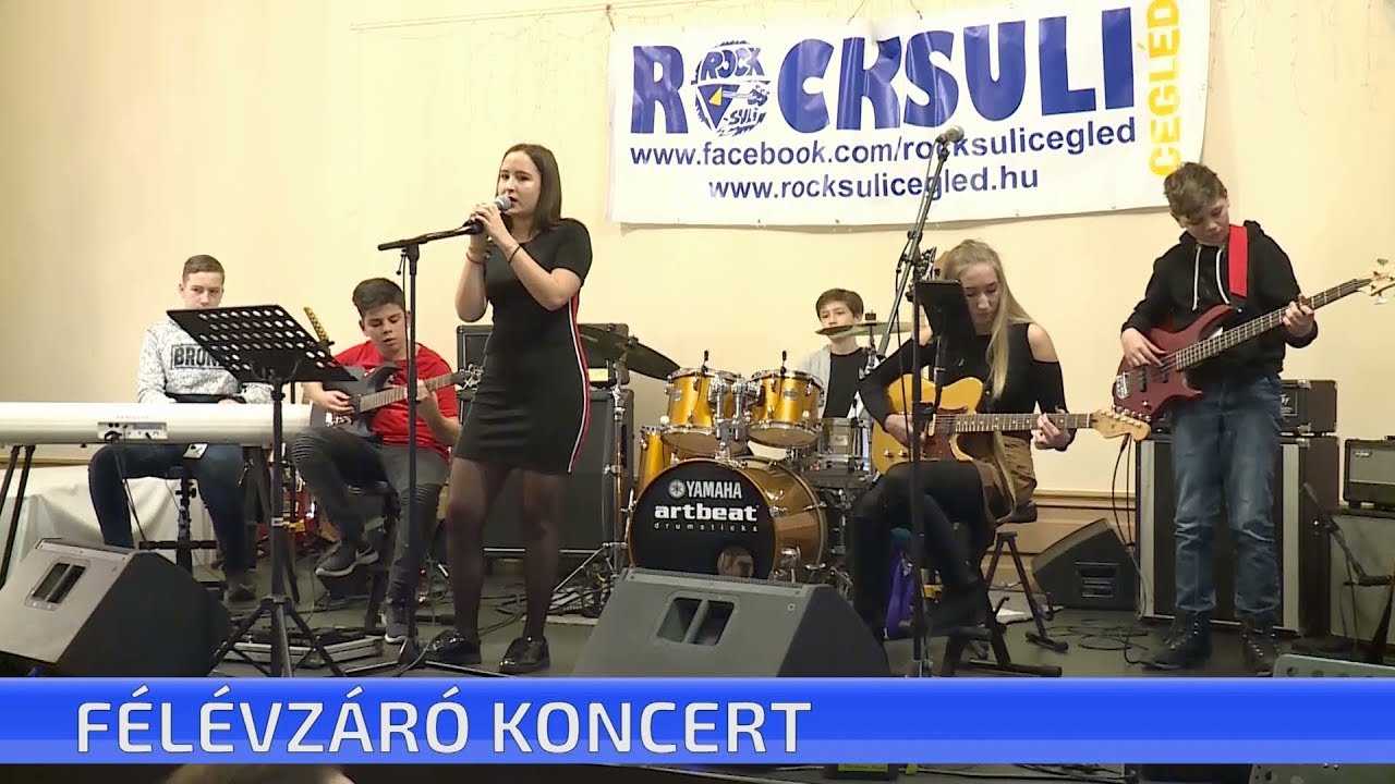 Félévzáró koncerten mutatkoztak be a ceglédi Rocksuli diákjai