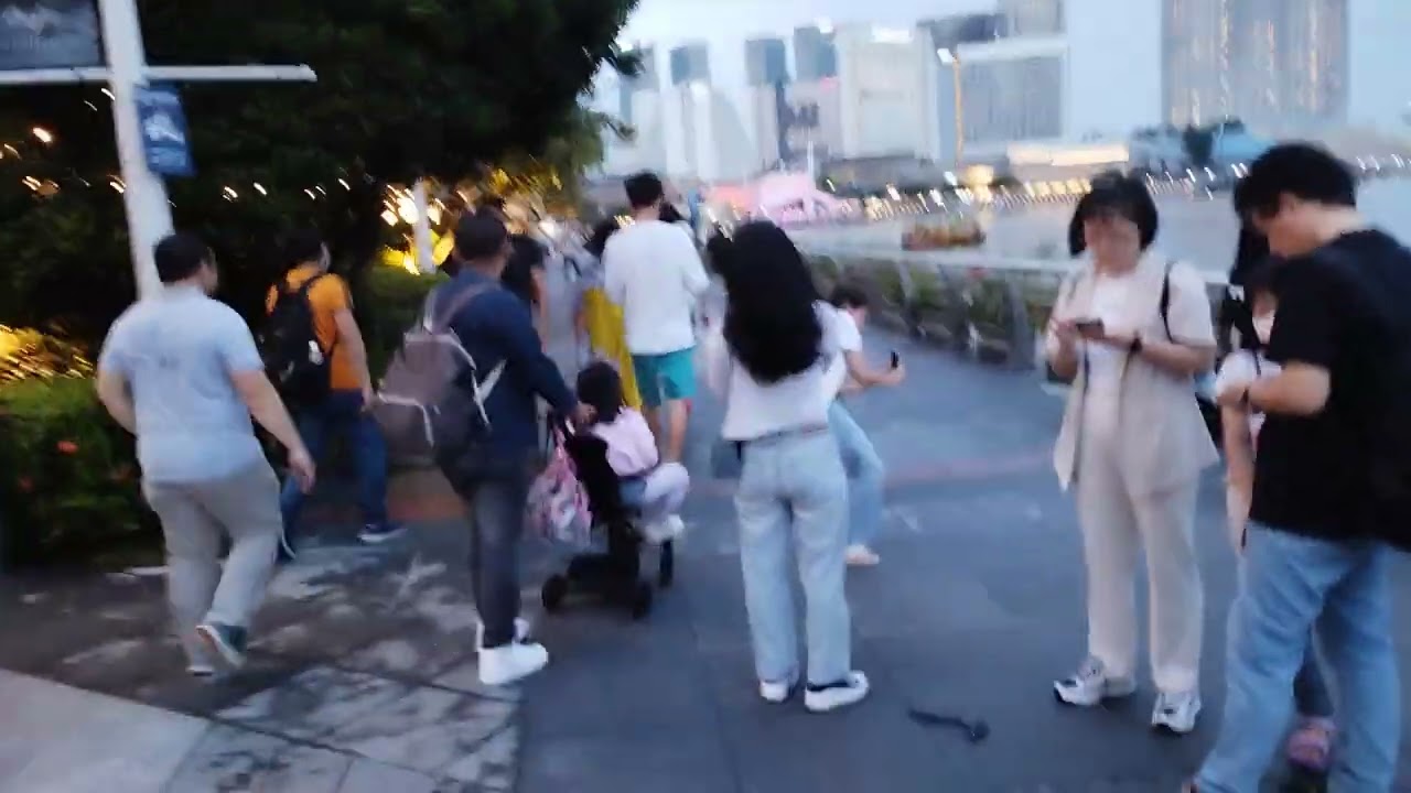 Singapore merlion square