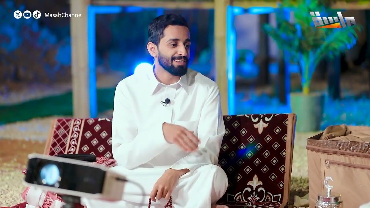 قصة دخول طاهر العشماوي وسعد الخنفري للإعلام ومشاعرهما عند وقوفهما أمام الشاشة لأول مرة.