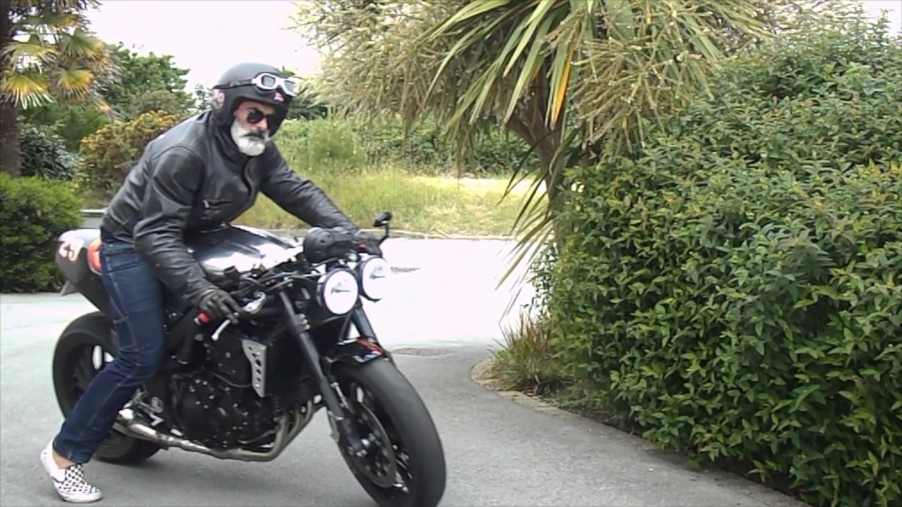 TRIUMPH speed triple Café racer