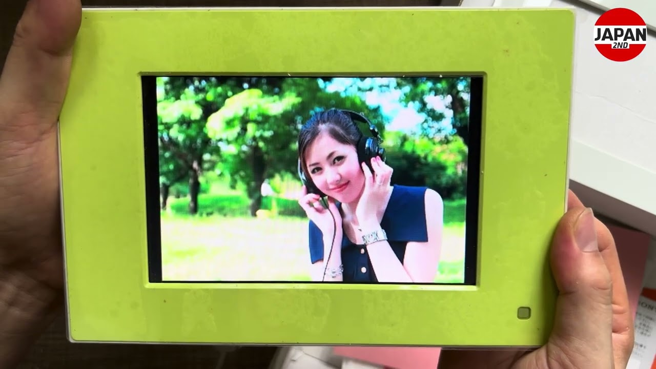 Sony Digital Photo Frame S-Frame DPF-E73 ソニー デジタルフォトフレーム E73 7.0型 内蔵メモリー128MB ホワイト