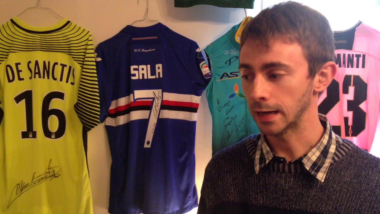 Diego Guirri, ha raccolto più di 800 maglie di calciatori