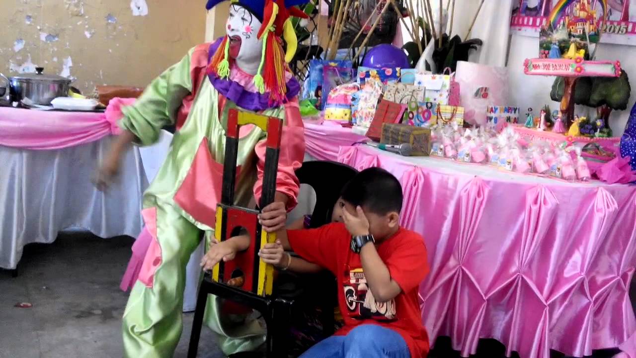 Puputolin ang kamay nya whaaha