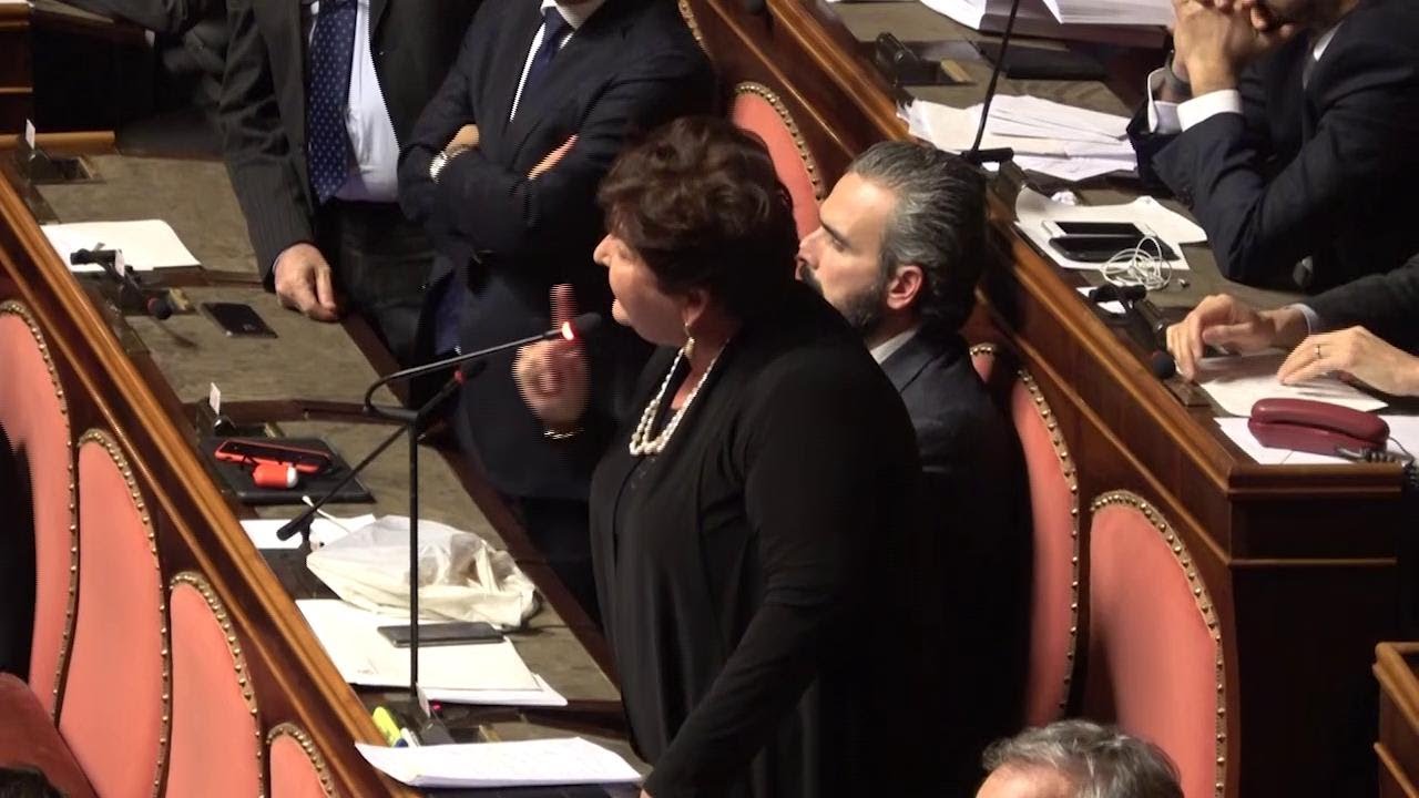 Senato, Bellanova (Pd) accusa Casellati: "Mi ha detto di stare zitta con atteggiamento machista"