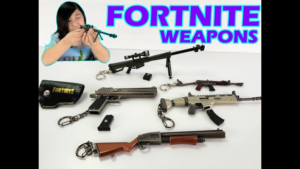 mini FORTNITE WEAPONS on keychains:Pump Shotgun, Scar, Heavy Sniper, Desert Eagle, Burst Assault Rfl