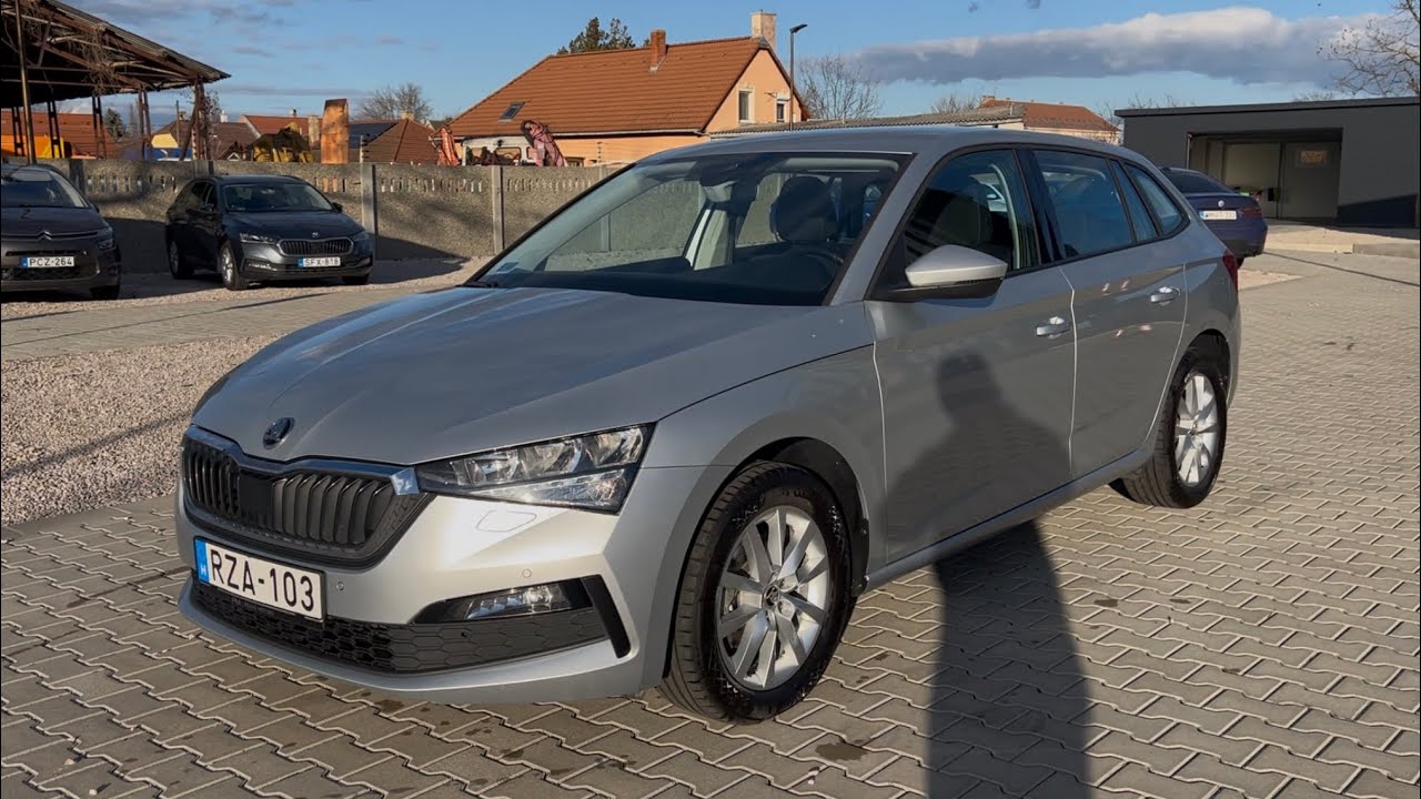 Skoda Scala 1.0 TSi Business Grey Metallic